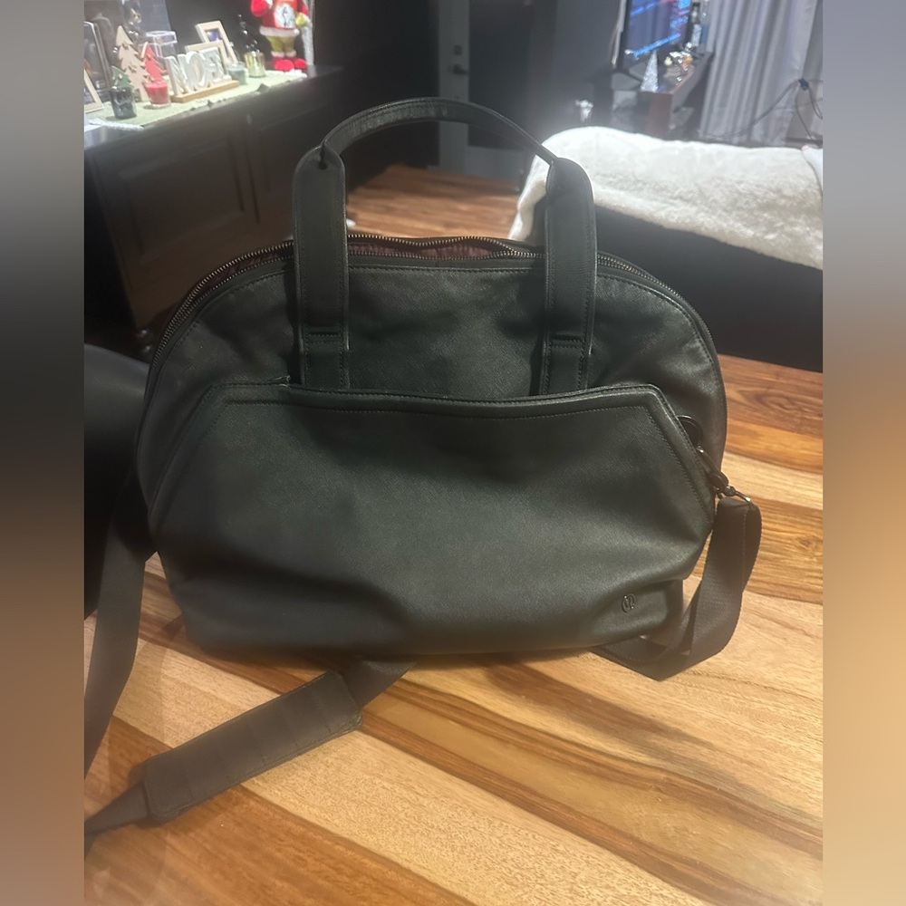 Lululemon gym bag